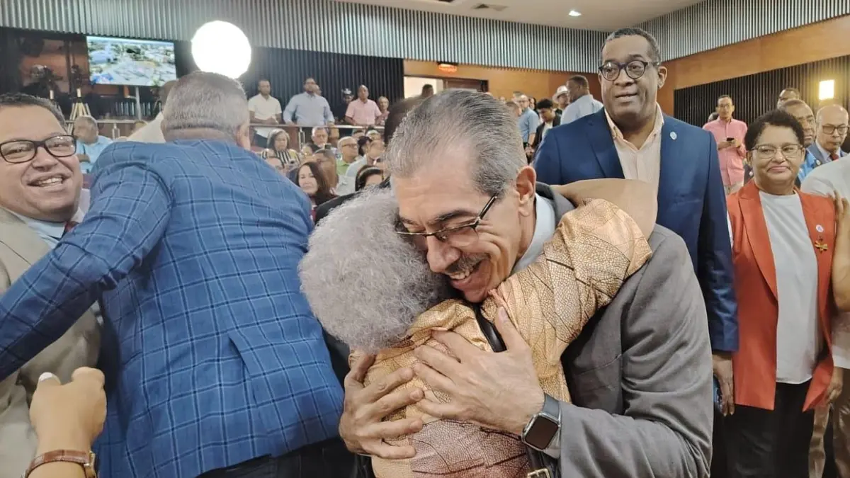 Asjana creará Finca de emprendimiento y Papel Cero como parte de su gestión en UASD