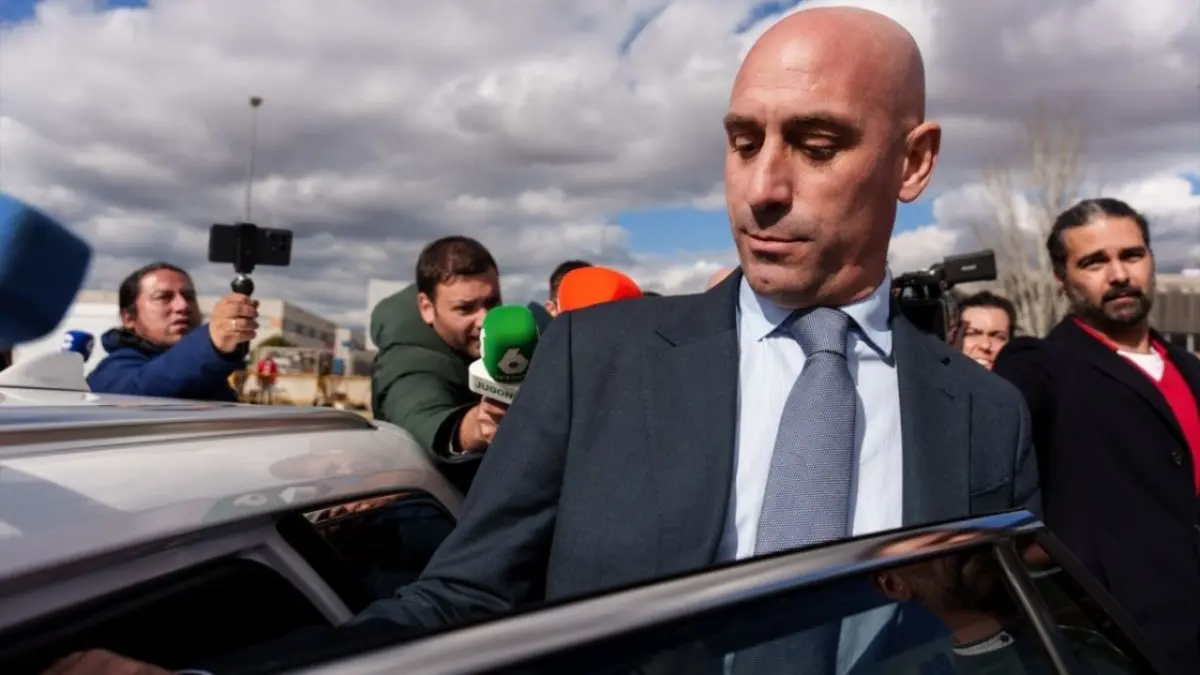 Rubiales, condenado por agresión sexual por beso a Jenni Hermoso
