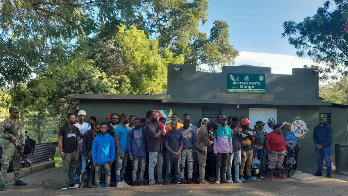 Apresan nacionales haitianos en condición migratoria irregular