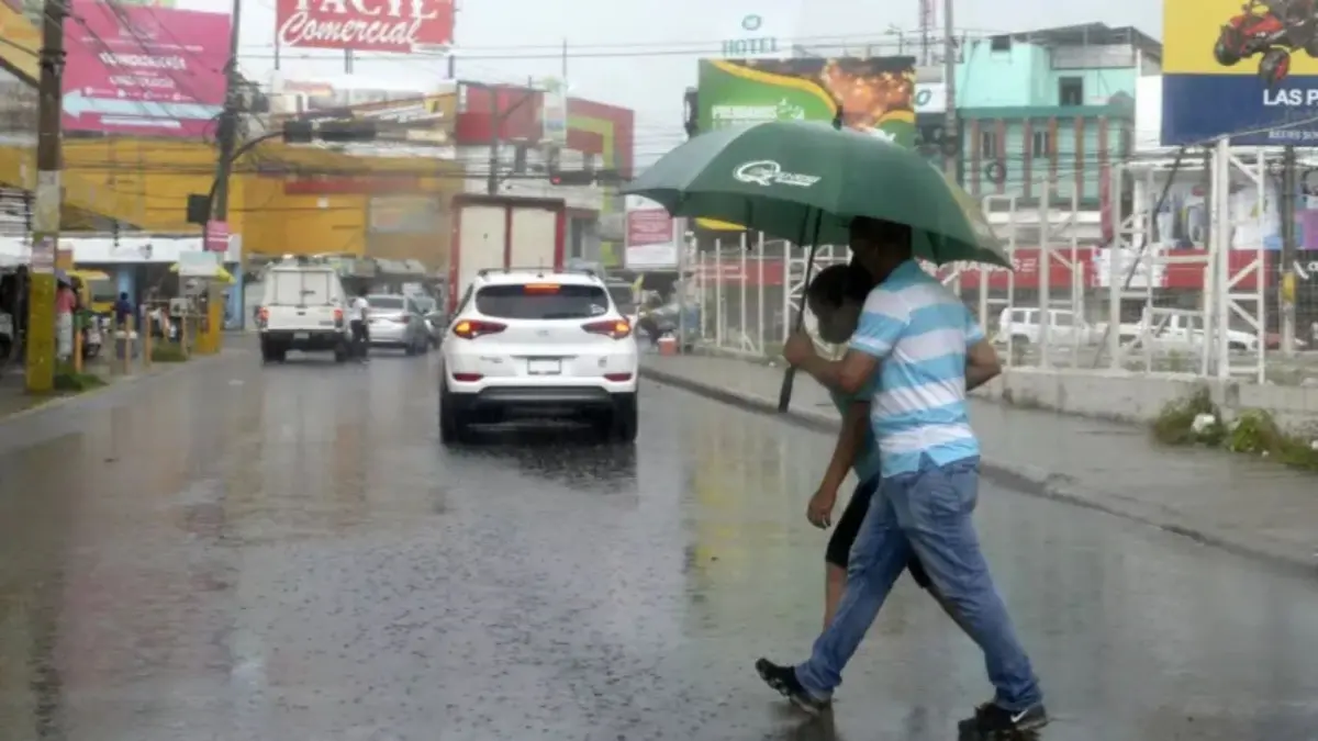 Débil vaguada provocará lluvias entre débiles y moderadas