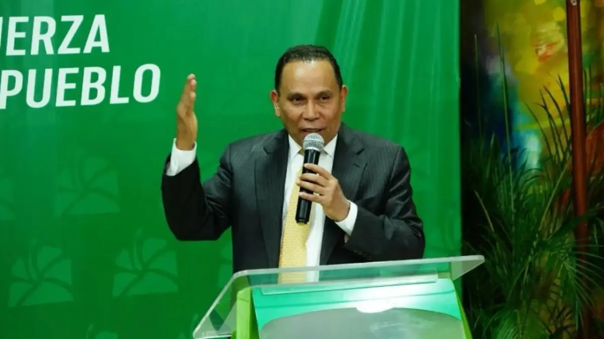 “A la gente se la está llevando el diablo por altos precios de la comida”, afirma Radhamés Jiménez