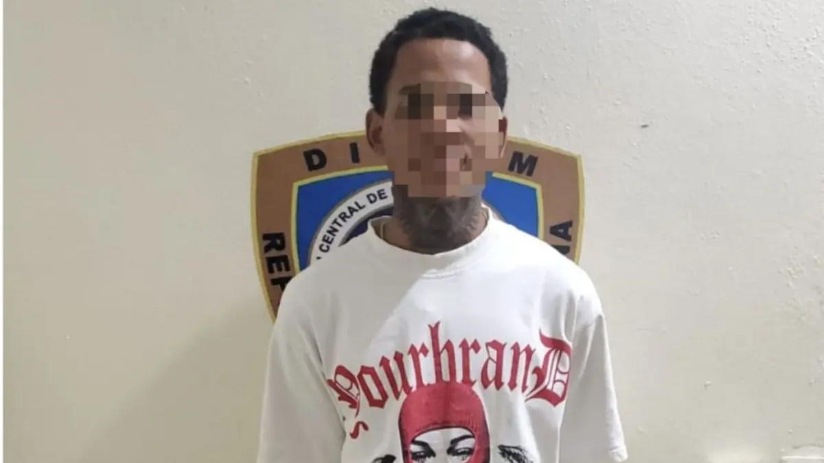 Arrestan a “Risita” por robo en residencia