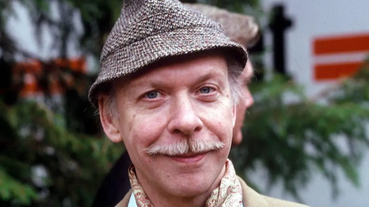 Fallece el actor Brian Murphy, famoso por su papel de George Roper, a los 92 años