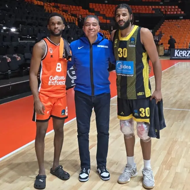 Fedombal contacta jugadores de la selección en Europa