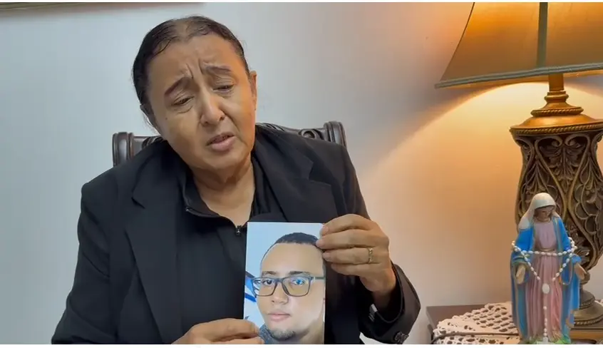 “Yo no tendré vida hasta que encuentre a mi único hijo”, dice madre de taxista desaparecido en Moca