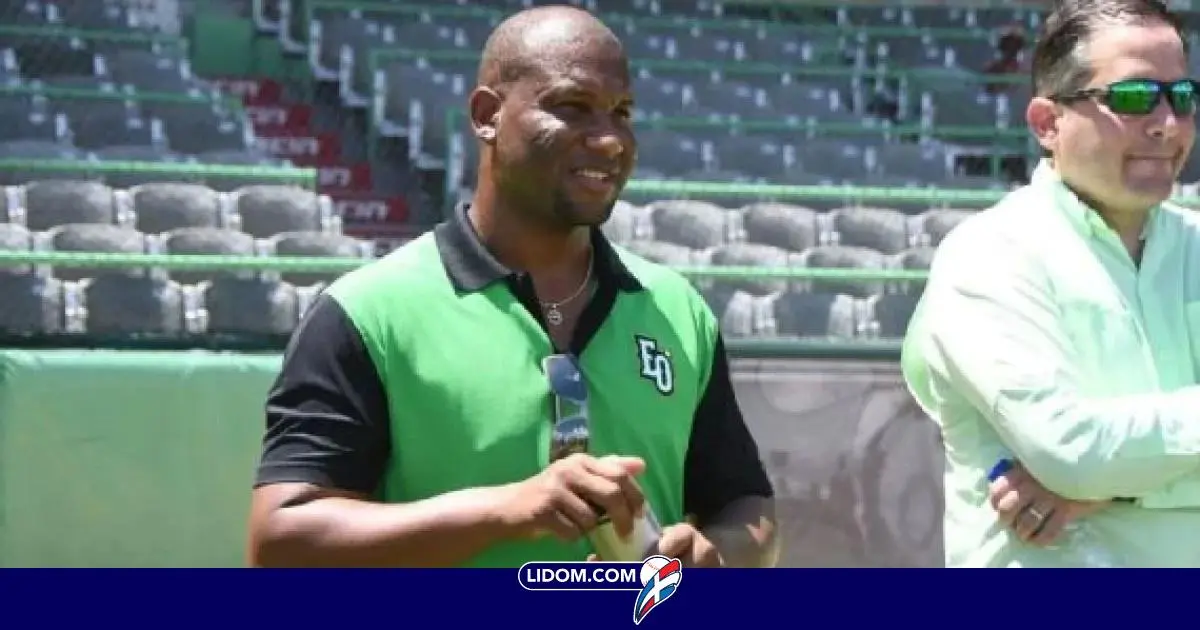 Estrellas contratan a Manny García como asistente especial de operaciones