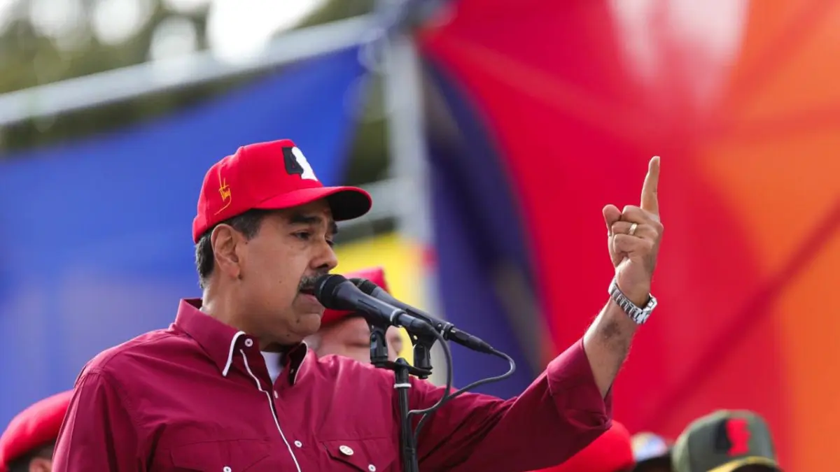 Maduro insulta al canciller de Panamá y dice que no es capaz de defender el Canal