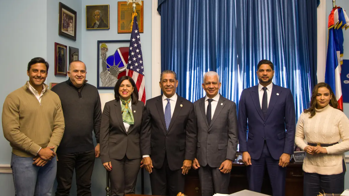 Ricardo de los Santos encabeza el VII Encuentro de Dominicanos en el Capitolio