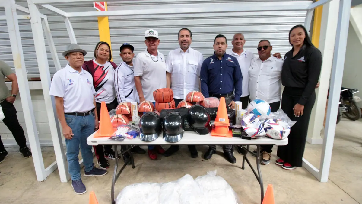 Alberto Rodríguez traza plan para reapertura CIDE en Moca