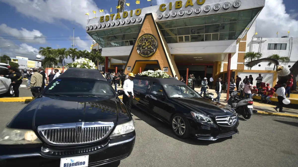 Águilas Cibaeñas despide a Mendy López y Juan José Tejada en el Estadio Cibao