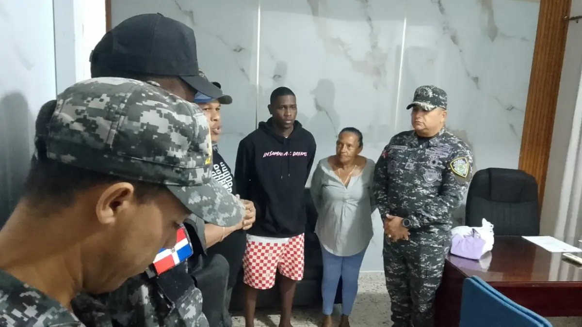 Dictan prisión preventiva a hombre acusado de asesinar a padre e hijo en Los Alcarrizos