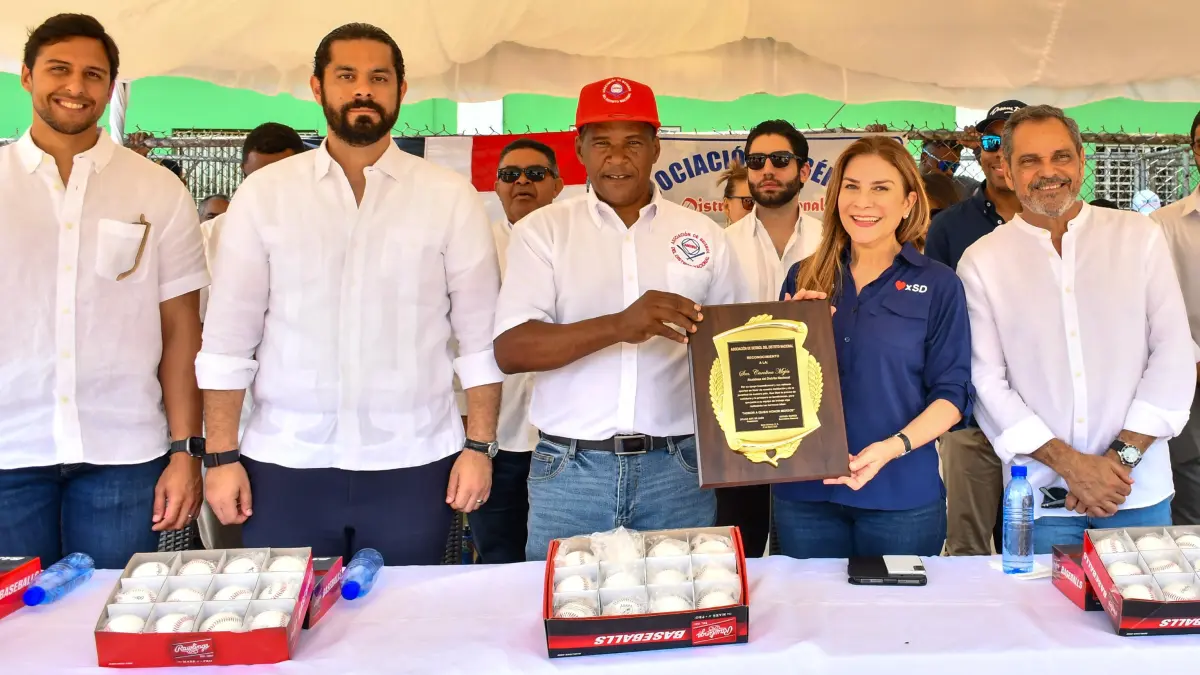 Carolina y Noboa encabezan la apertura edición 59 del béisbol AA