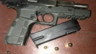 Arrestan hombre con arma ilegal en Barahona