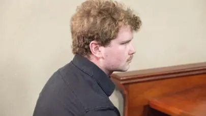 Joshua denuncia excesivo control policial: "si me siento a comer, se sientan conmigo"