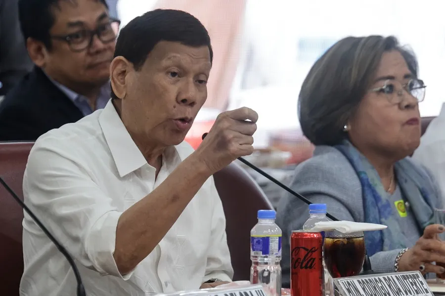 Duterte es detenido por orden de la CPI tras ser acusado de crímenes contra la humanidad