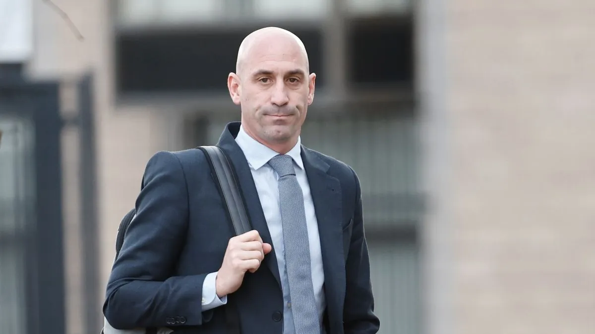 La Fiscalía pide que se celebre de nuevo el juicio contra Luis Rubiales