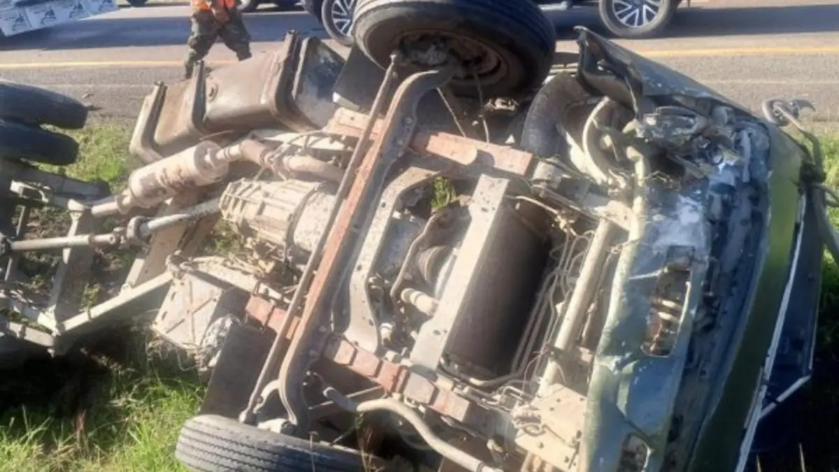 Dos militares muertos y varios heridos tras accidente en autopista Duarte