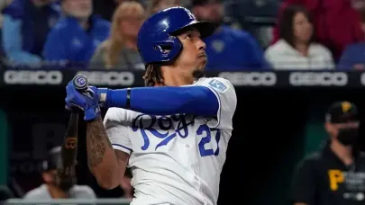 Estrellas firman al torpedero agente libre Adalberto Mondesí