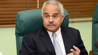 Fiebre porcina está controlada asegura exministro de agricultura