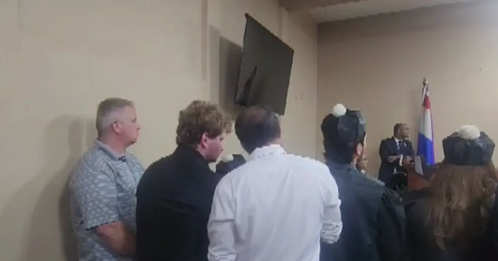 Juez acoge habeas corpus, pero autoriza continuidad de la investigación