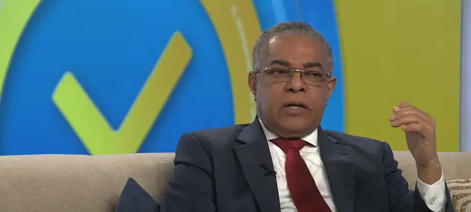 Falta de inversión pública afectará el crecimiento económico del país a mediano y largo plazo, advierte economista