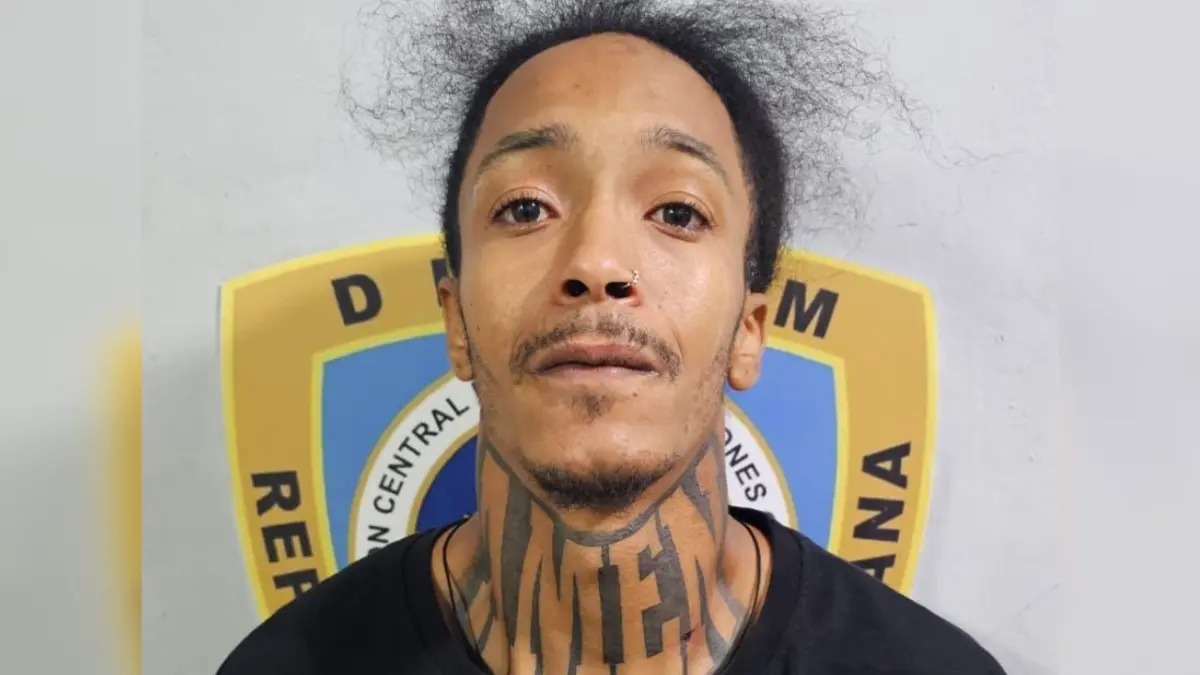 Apresan a “Christopher”, Top 7 de los más buscados por la policía en Santiago