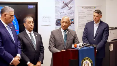 Cónsul José Santana resalta importancia de nueva ruta de Arajet hacia Newark 