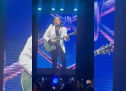 Marco Antonio Solís “El Buki” conquista al público dominicano con un emotivo concierto en el Estadio Quisqueya