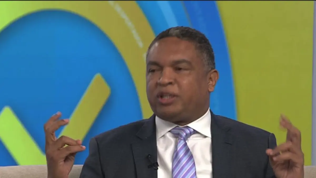 Yván Lorenzo reitera crítica al programa Supérate y lo sigue calificando como un vertedero de tránsfugas