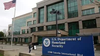 EE.UU. culmina formalmente el parole para cubanos, haitianos, nicaragüenses y venezolanos