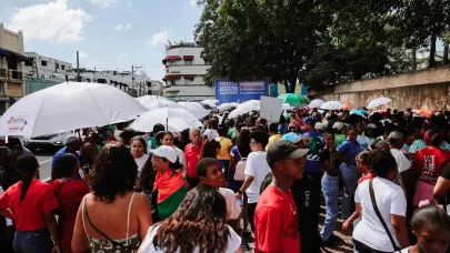 Rechazan declaraciones de Faride Raful y denuncian abuso policial en el Día Internacional de la Mujer 