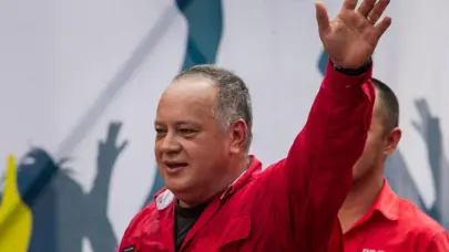 Acusan a Nayib Bukele de cobrar 2,000 dólares por cada venezolano secuestrado