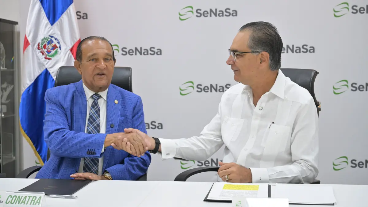 SeNaSa invita a choferes de CONATRA a participar en charlas de seguridad vial y salud