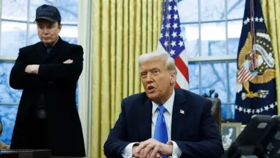 Trump y Musk tuvieron el lunes una llamada que sirvi&oacute; para limar tensiones, seg&uacute;n medios