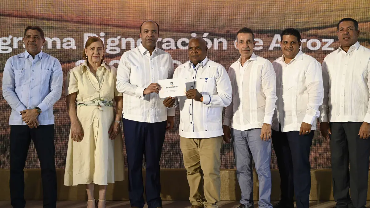 Banreservas dispone de RD$12,000 millones para financiar cosecha de arroz a una tasa de 7%