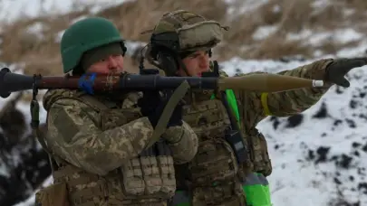 Conversaciones sobre un alto el fuego entre Rusia y Ucrania serán este domingo