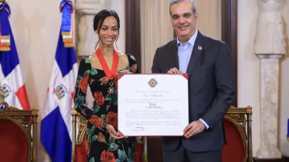 Abinader sobre Zoé Saldaña: “es un ejemplo de que los dominicanos sí podemos”
