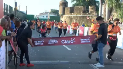 La pasión y perseverancia se imponen en lucha de cinco mil personas para romper barreras del Medio Maratón Claro