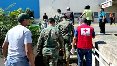Hospitales de la Red Pública asisten heridos por accidente de tránsito en Piedra Blanca