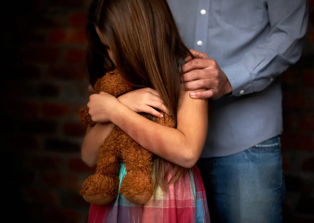 Dictan 20 años de prisión contra hombre que abusó sexualmente de una niña de 10 años