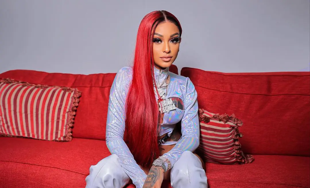 La Perversa rompe en llanto al agradecer su primera nominación en Premios Soberano  