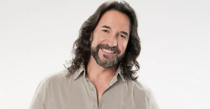 El Caribe me cautiva: El Buki ya está en RD para su concierto del sábado 