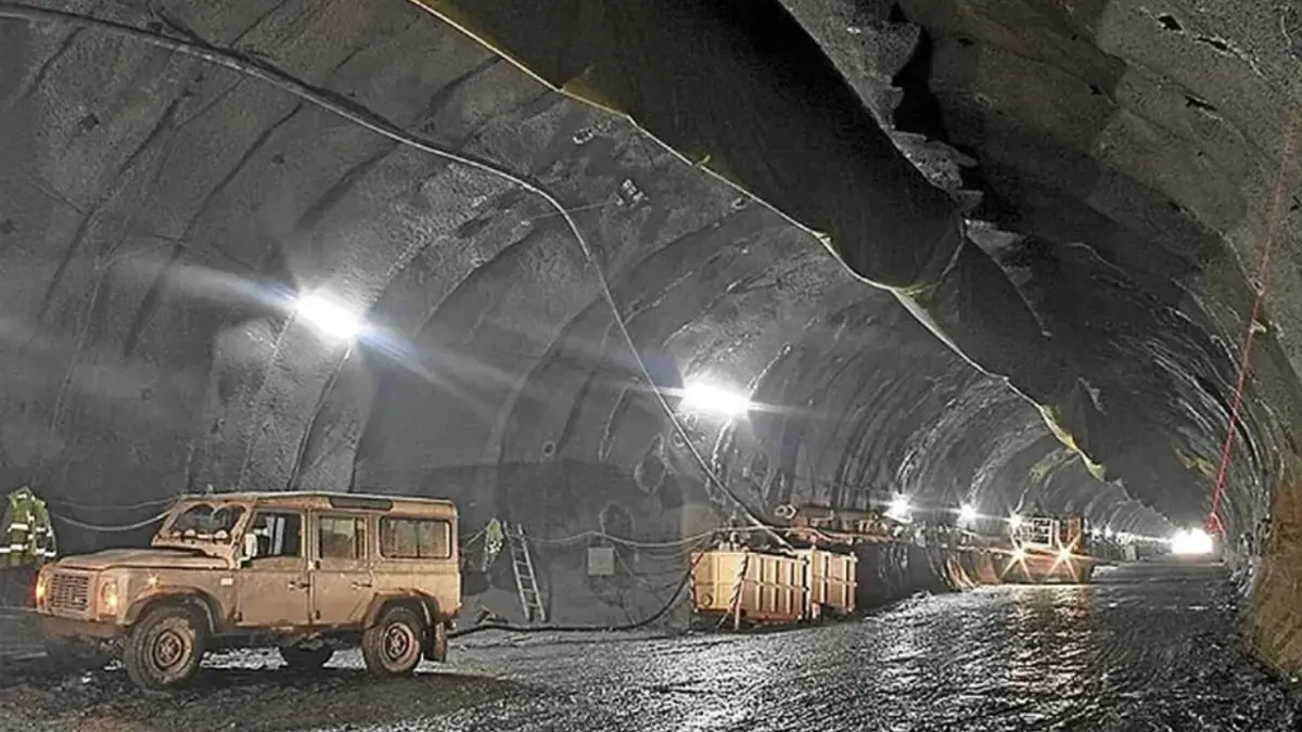 Explosión en España deja cinco muertos y cuatro heridos en una mina de carbón