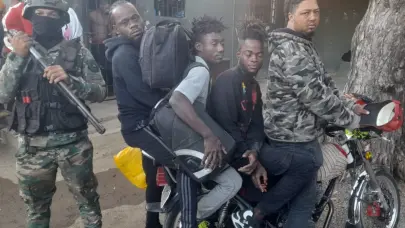 Motociclista detenido transportando indocumentados en municipio de Laguna Salada