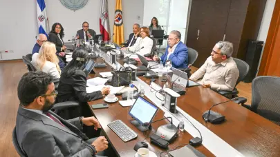 Pleno del Tribunal Constitucional realiza sesión en Santiago