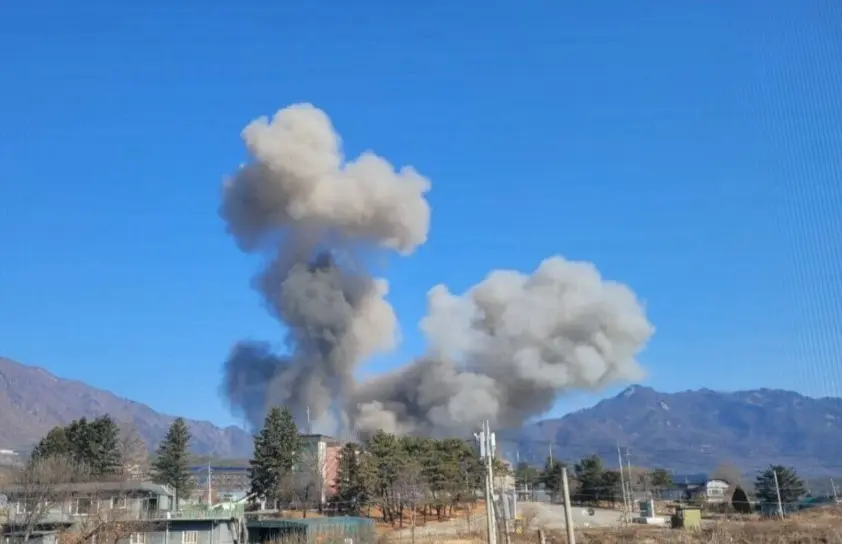 Error de un piloto causó el bombardeo accidental en ciudad surcoreana que dejó 15 heridos