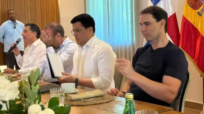 Rafa Nadal inagura su hotel en Punta Cana de la mano de Gabriel Escarrer y David Collado