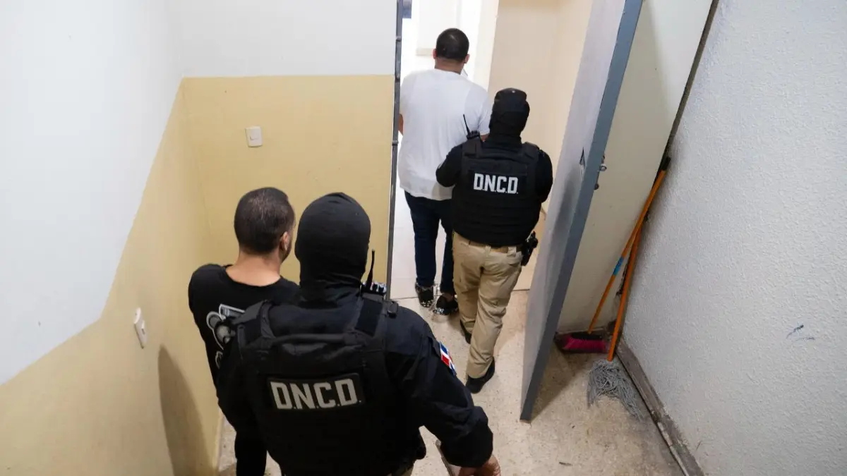 RD entrega dos dominicanos a EE.UU. acusados de narcotráfico y fraude bancario