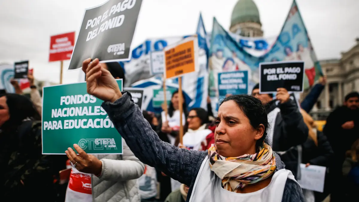 La mayor central obrera de Argentina convoca a una huelga general para el 10 de abril
