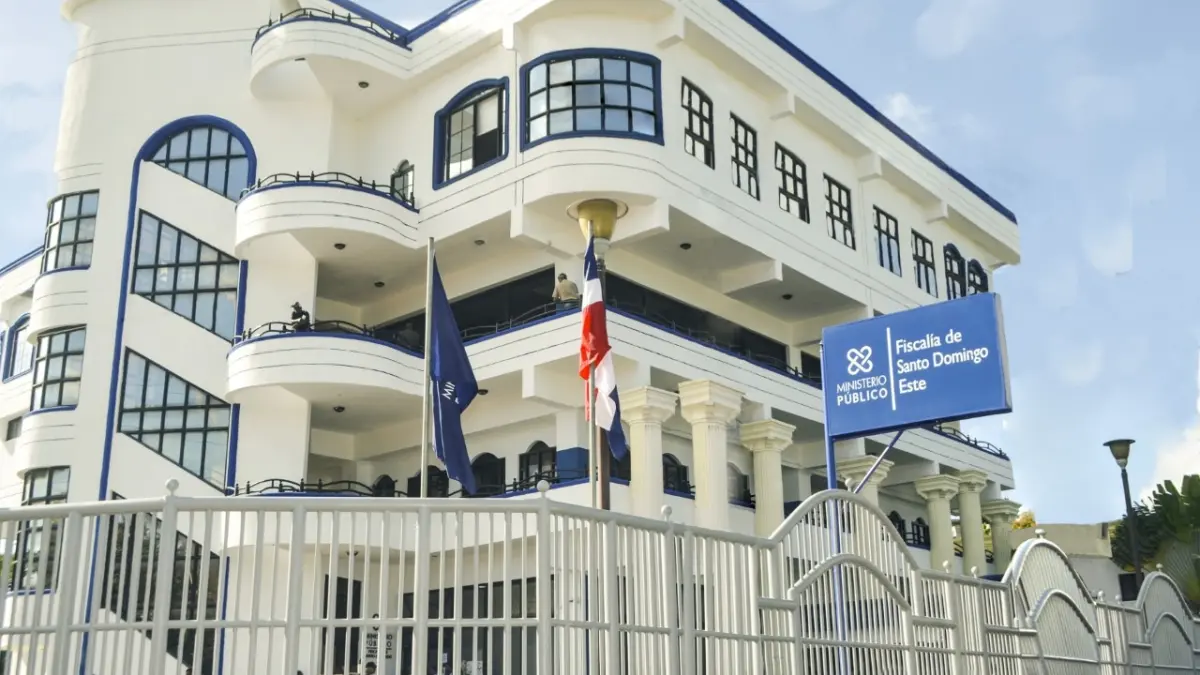 12 años de prisión a hombre que simulaba ser chofer de transporte público para cometer atracos